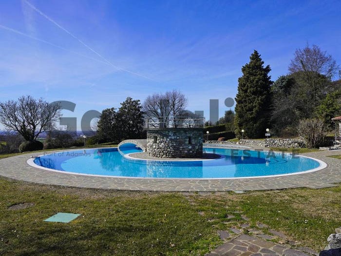 Casa con 5 locali in vendita in Via Dante Alighieri, Padenghe sul Garda