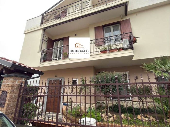 Appartamento bilocale in vendita in Via Alcide De Gasperi, Avella