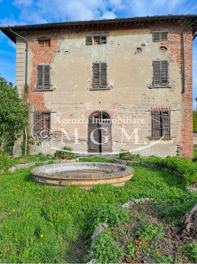 Casa con 6 locali in vendita in Centro, Fucecchio