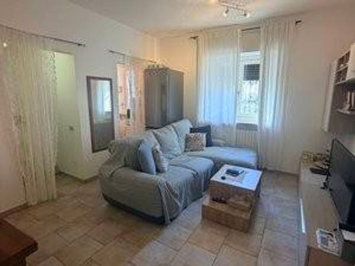 Casa bilocale in vendita in Via Leopoldo Nobili, Inverno e Monteleone