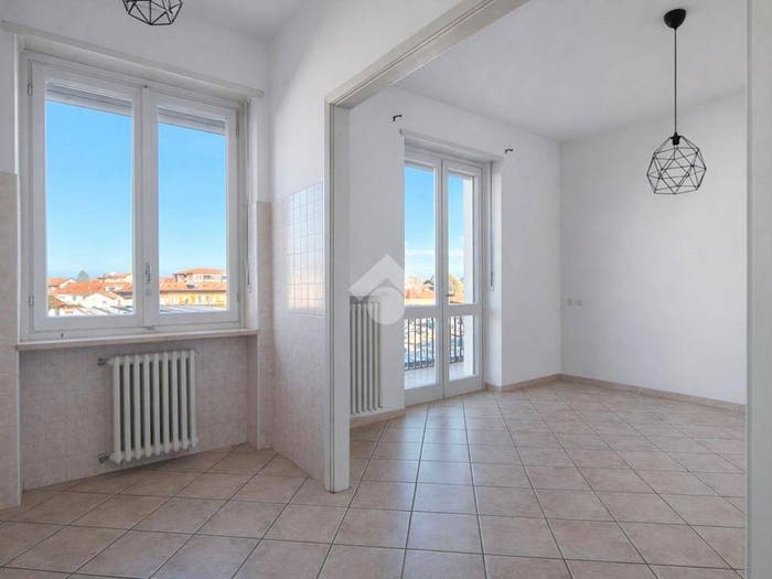 Appartamento trilocale in vendita in Corso IV Novembre, Centro, Bra
