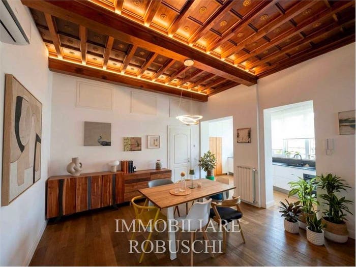Appartamento con 5 locali in vendita in Via Montanara, Campo di Marte, Firenze