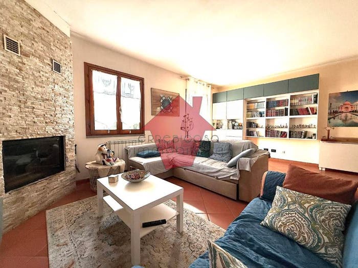 Casa con 6 locali in vendita in Viale delle Olimpiadi, Serravalle Tinaia, Empoli