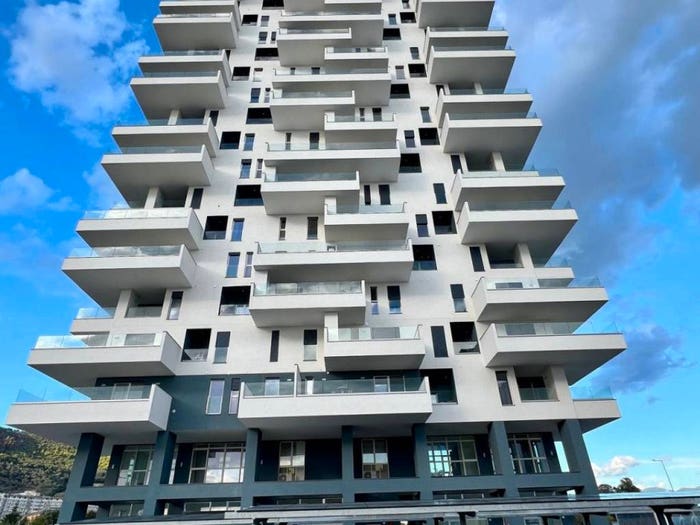 Appartamento trilocale in affitto in VIALE GIUSEPPE RAFFAELE PASTORE, Arbostella Arechi, Salerno