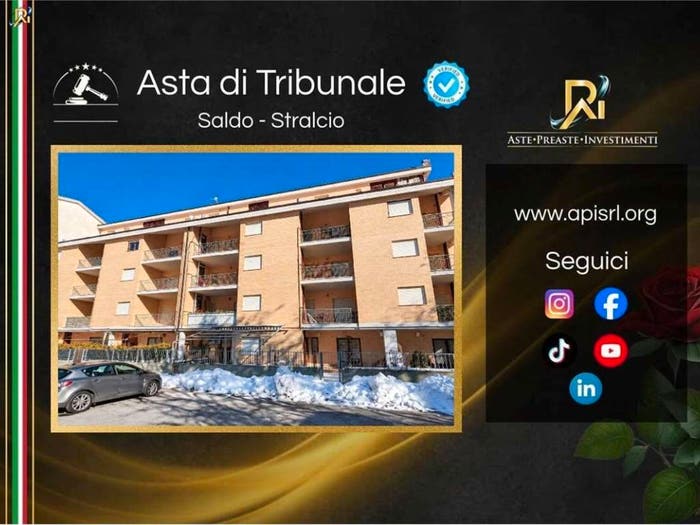 Appartamento bilocale in vendita in Via dei Frassini, Lucoli