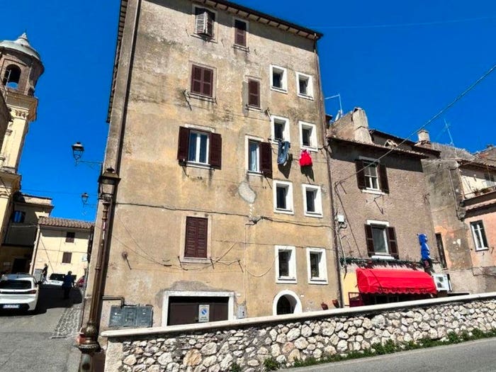 Appartamento con 5 locali in vendita in Piazzale Bruno Buozzi, Montecelio, Guidonia Montecelio
