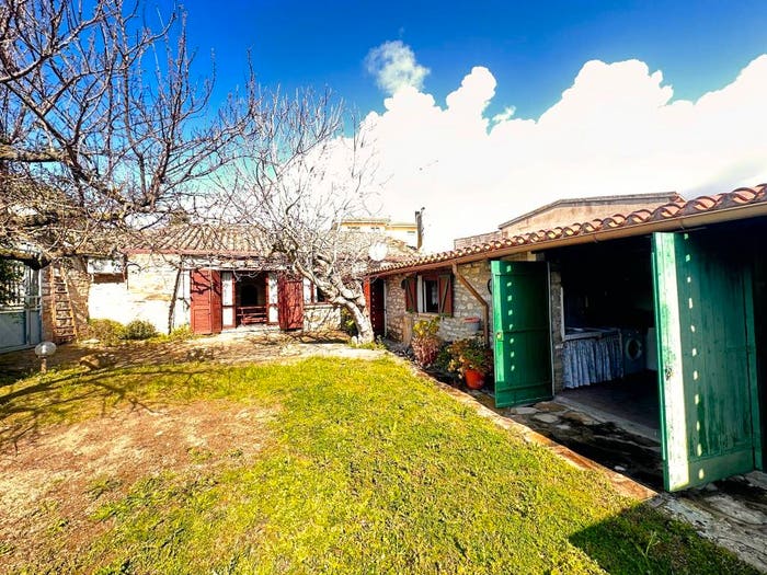 Casa con 5 locali in vendita in Via Logudoro, Gergei