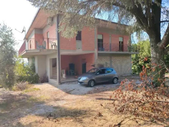 Casa quadrilocale in vendita in Via San Biagio, Cantalupo in Sabina