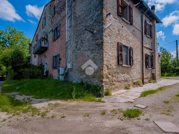 Appartamento bilocale in vendita in Via Monte S Giovanni, Monte San Pietro