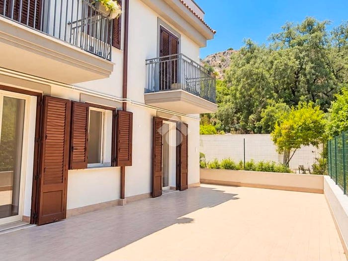 Appartamento quadrilocale in vendita in Via Sant'Elia, Centro, Santa Flavia