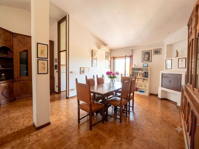 Appartamento con 6 locali in vendita in Strada Narni Sant'Urbano, Centro, Narni