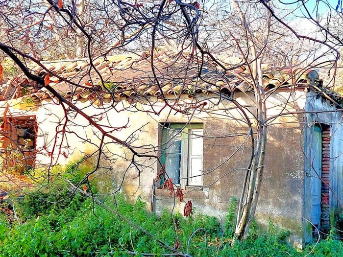 Casa con 6 locali in vendita in Corso Italia SNC, Centro, Milo