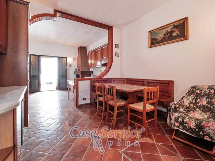 Casa quadrilocale in vendita in Via Dabormida, Collepasso