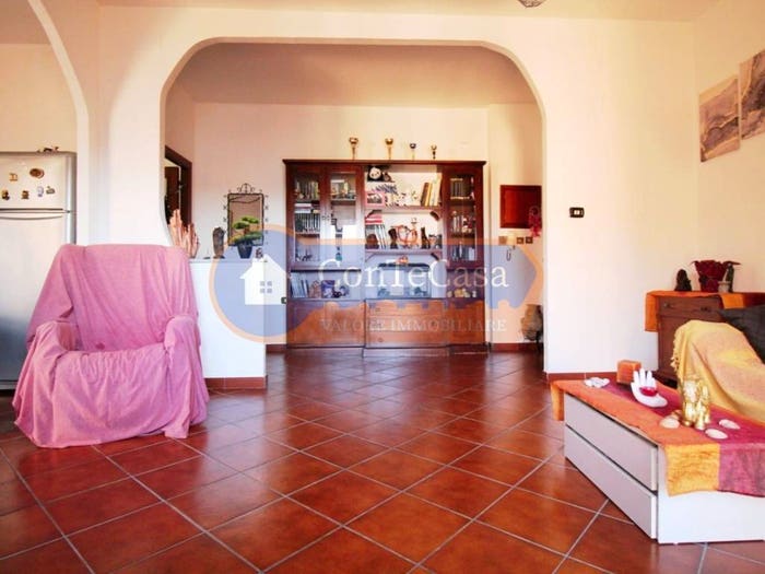 Appartamento quadrilocale in vendita in Viale delle Vigne, Porto Torres