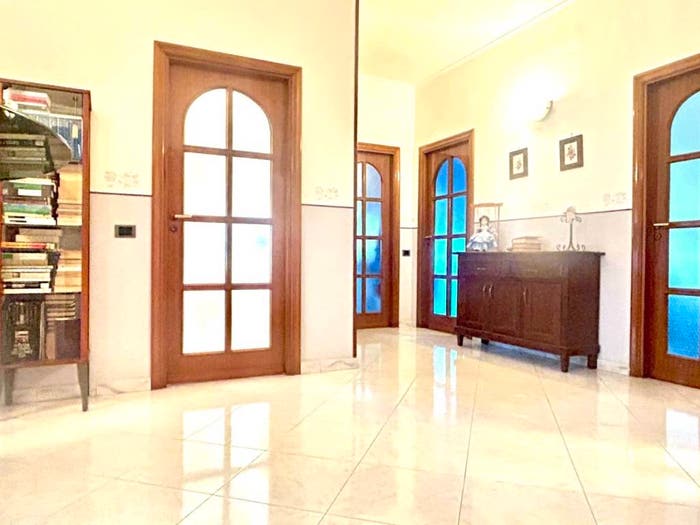 Appartamento quadrilocale in vendita in Via Vecchia Napoli, Chiaiano, Napoli