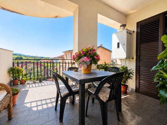 Appartamento trilocale in vendita in Contrada Gidora, Cavoni Ginestreto, Luzzi