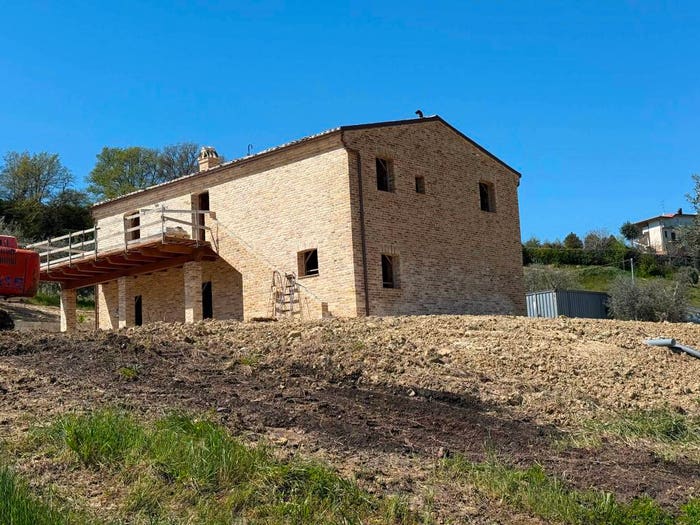 Casa con 6 locali in vendita in Collevecchio, Ripatransone