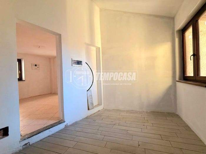 Casa con 6 locali in vendita in Via Imer Zona, Centro, Cossato