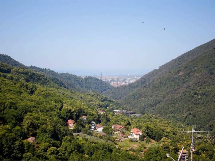 Appartamento quadrilocale in vendita in frazione altagnana, San Carlo Antona, Massa