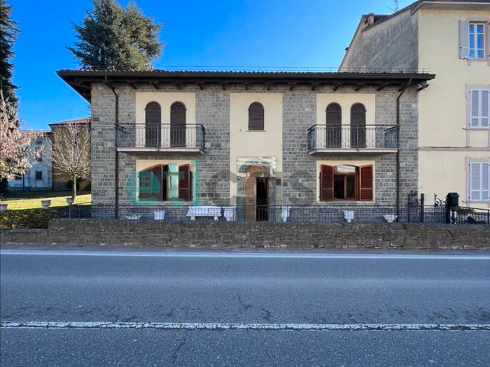 Casa con 6 locali in vendita in Viale della Vittoria Bettola, San Giovanni San Bernardino, Bettola