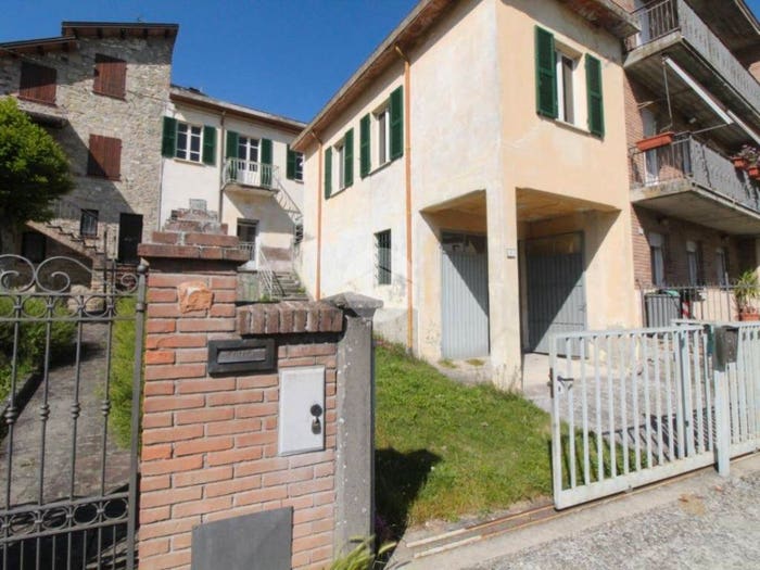 Casa trilocale in vendita in Via Gino Cacchioli, Cozzano, Langhirano
