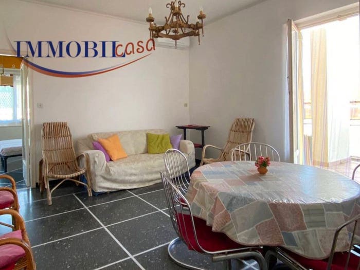 Appartamento con 5 locali in vendita in Via Trieste, Centro, Chiavari