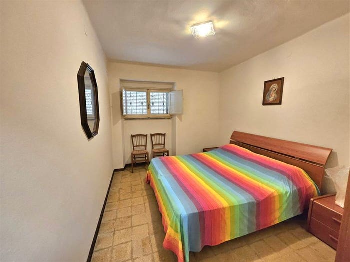 Appartamento quadrilocale in vendita in Via Pisa, Marina di Massa Centro, Massa