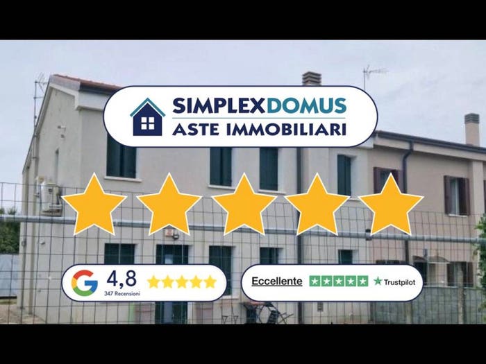 Appartamento con 6 locali in vendita in Via Santa Maura, Crespino