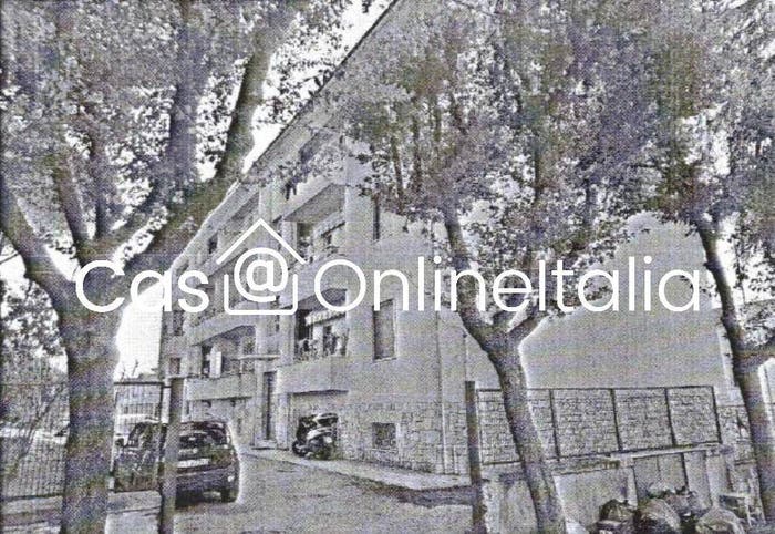 Appartamento con 6 locali in vendita in Via Nera, Via Piave, Foligno