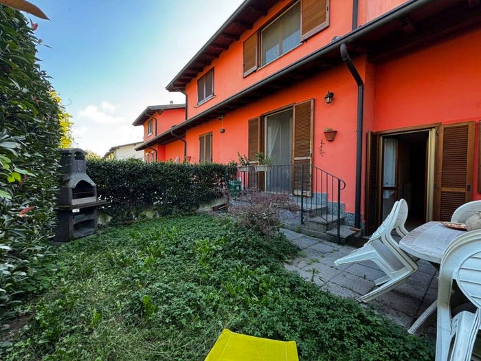 Casa quadrilocale in vendita in Via delle Calle, Basiasco, Mairago