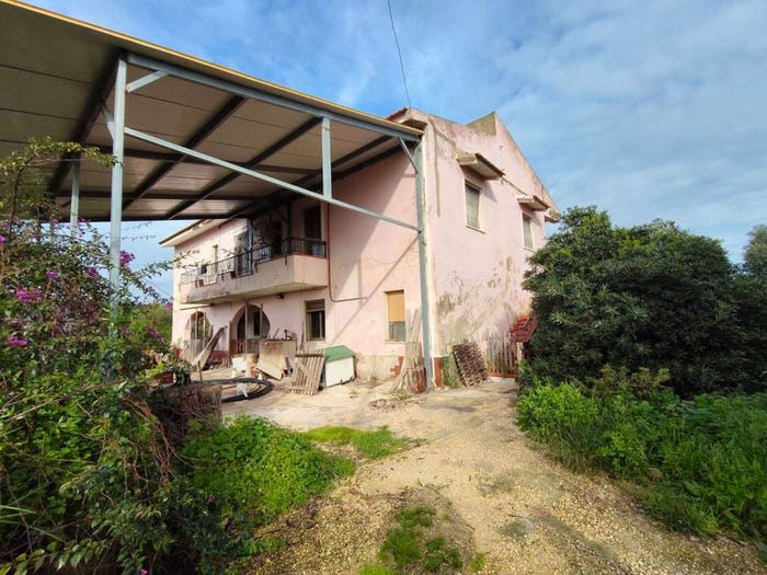 Casa con 5 locali in vendita in via pergusa, Città Giardino, Melilli