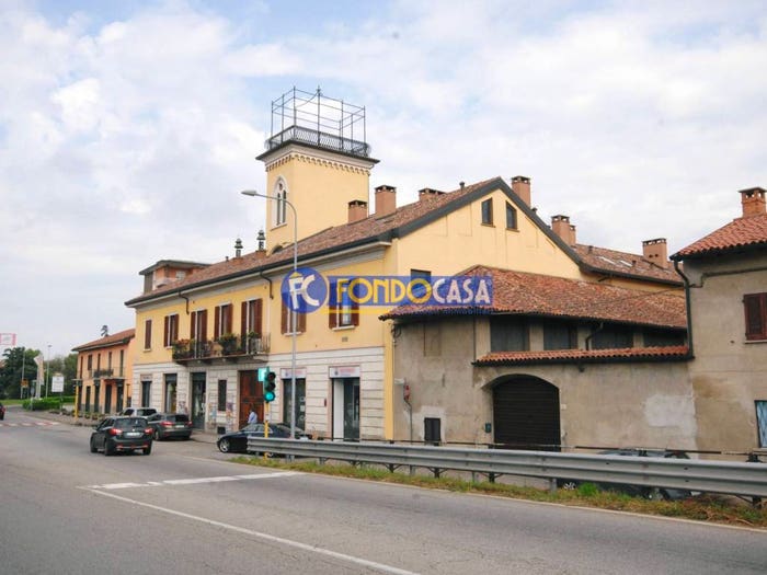 Appartamento trilocale in vendita in Via Milano, Abbiategrasso