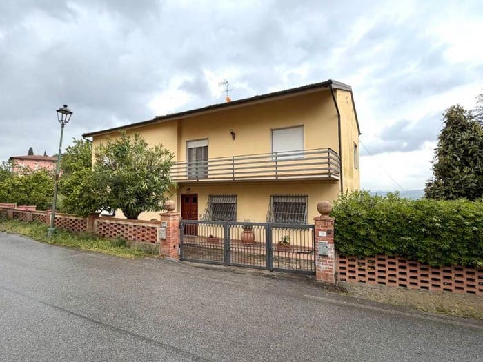 Casa con 6 locali in vendita in Casciana Terme, Casciana Terme Lari