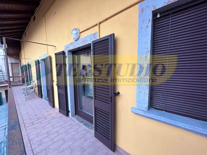 Appartamento trilocale in vendita in Via Sant' Antonio, Sant'Antonio, Caprino Bergamasco