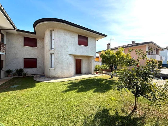 Casa con 5 locali in vendita in Via Unione, Fanzolo, Vedelago
