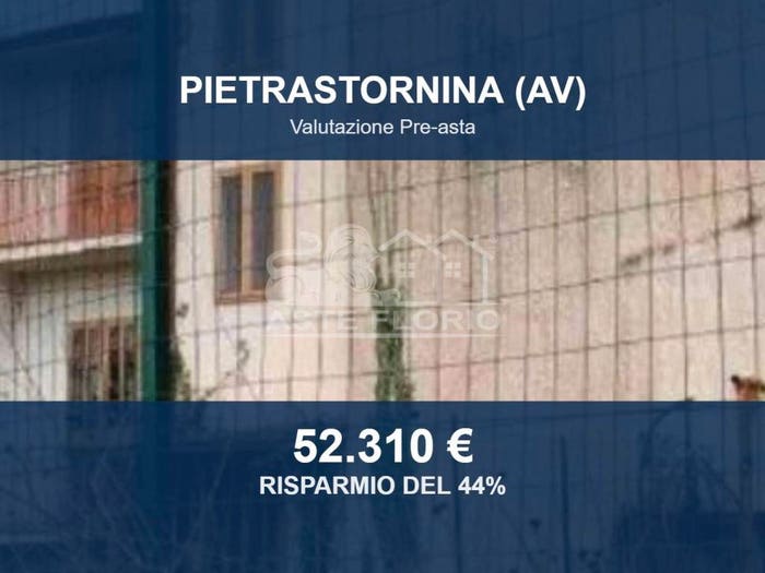 Casa con 6 locali in vendita in Via Furmo, Centro, Pietrastornina