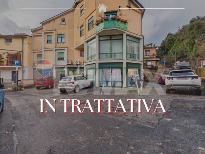 Appartamento bilocale in vendita in Via Martiri D'Ungheria, Centro, Formello
