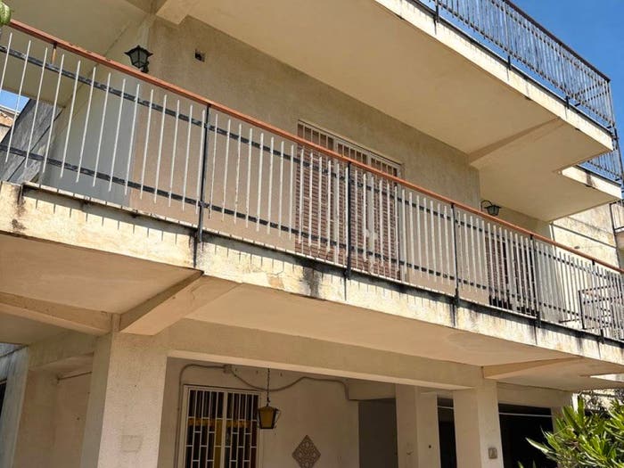 Casa con 6 locali in vendita in Via Santicelli, Santicelli, Palermo