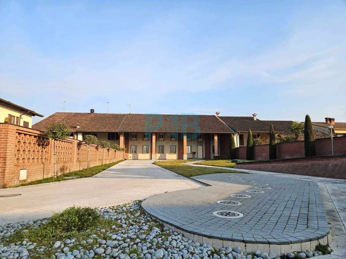Casa con 5 locali in vendita in Via Del Maglio, Orzinuovi
