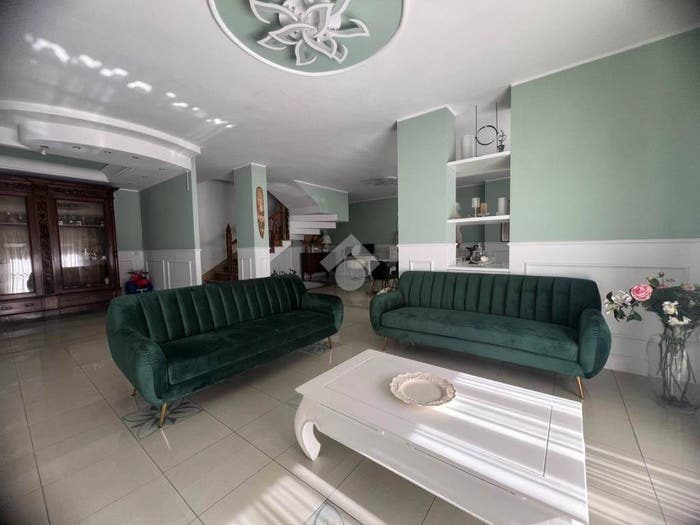 Casa con 5 locali in vendita in Via Degli Oleandri, Melito di Napoli