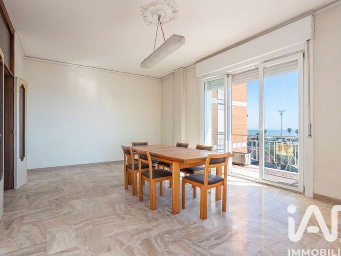 Appartamento con 5 locali in vendita in Corso Giuseppe Garibaldi, San Marone San Giuseppe Risorgimento, Civitanova Marche