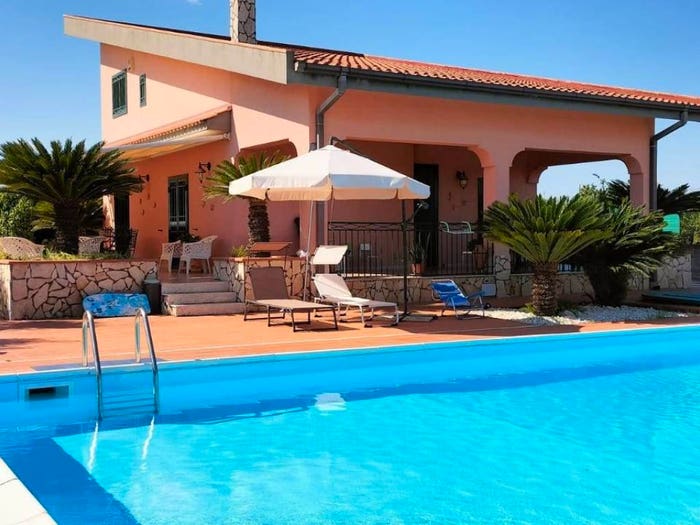 Casa con 5 locali in vendita in CDA SAN CALOGERO, Augusta