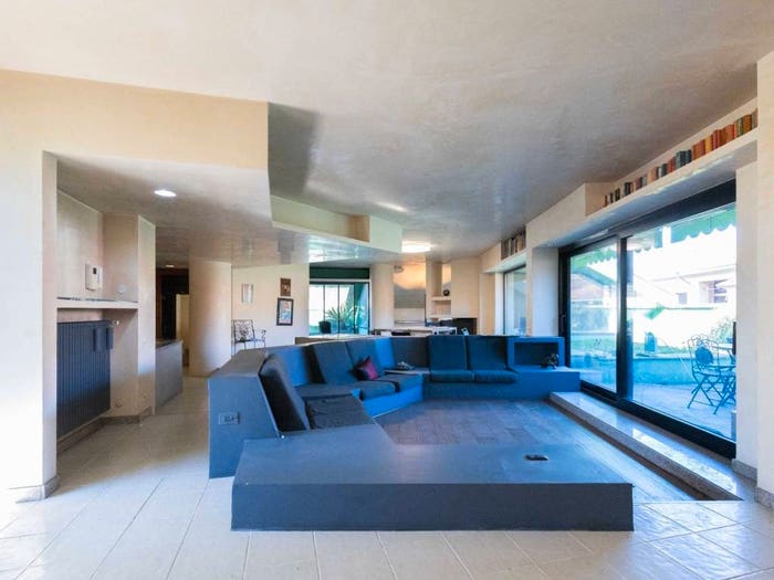 Casa quadrilocale in vendita in via bellini, Cascine Bellini, Oleggio