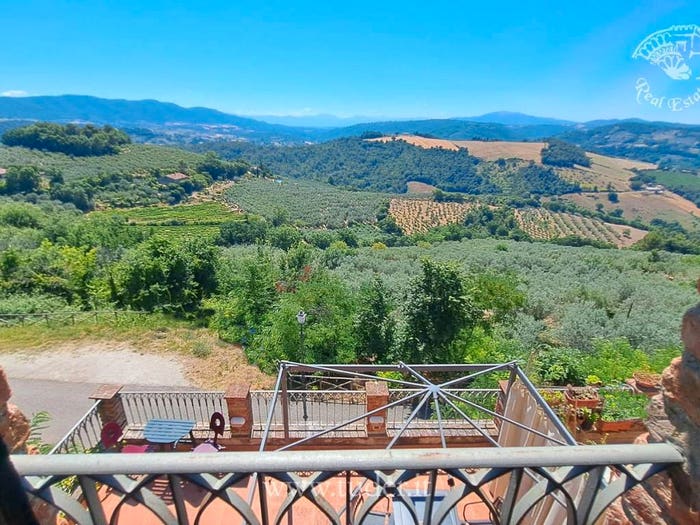 Casa bilocale in vendita in Viale Leopardi, Collazzone