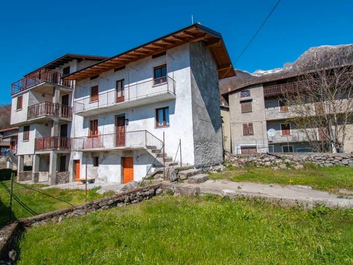 Casa con 5 locali in vendita in Frazione Serone, Serone, Civo