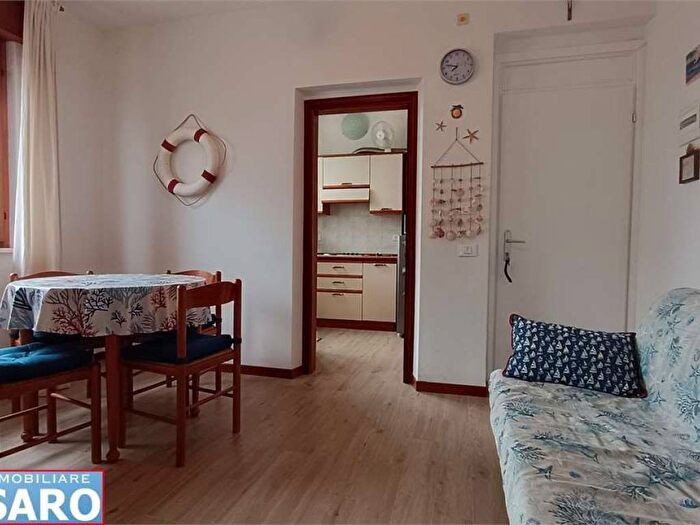 Appartamento trilocale in vendita in via timavo, Centro, Lignano Sabbiadoro