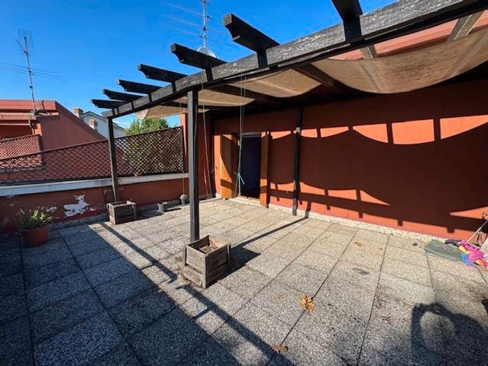 Casa quadrilocale in vendita in Via Maggio, Mombretto, Mediglia