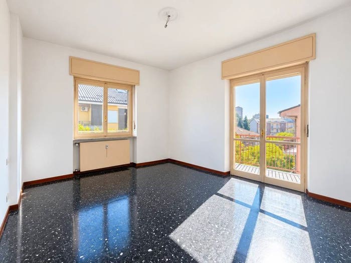 Appartamento trilocale in vendita in Via Francesco Petrarca, Stadio, Asti