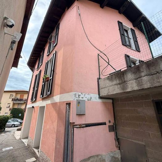 Casa trilocale in vendita in Via Sovernico, Maslianico