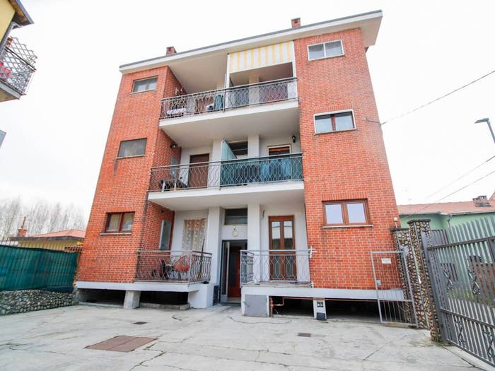 Appartamento trilocale in vendita in Via Montello, Brandizzo